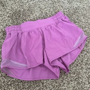Lulu lemon shorts 2.5 size 6